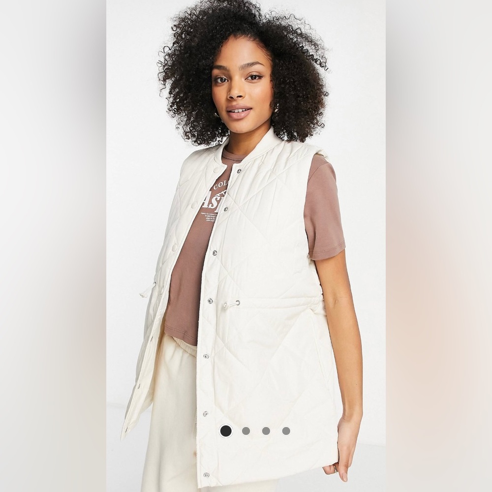 Cream Puffer Vest